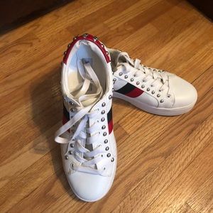 Steve Madden leather sneakers